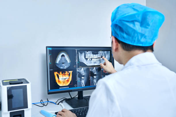 Best Emergency Treatment for Toothache in St Johns, MI